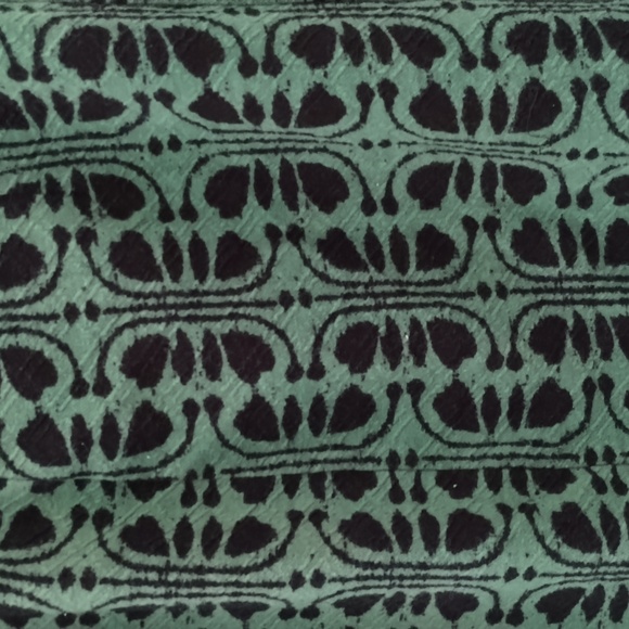 Pencil Skirt Size Large - Picture 2 of 3